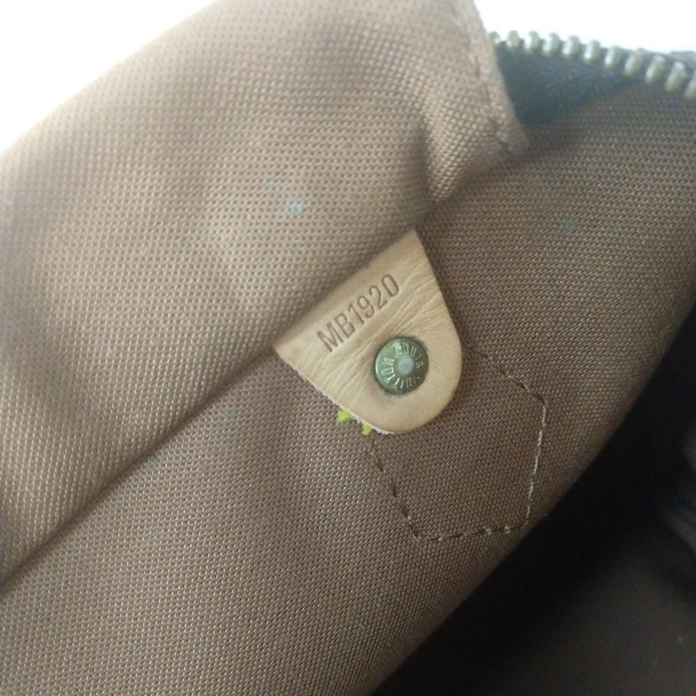 Louis Vuitton Speedy 35 Monogram - Picture 14 of 15